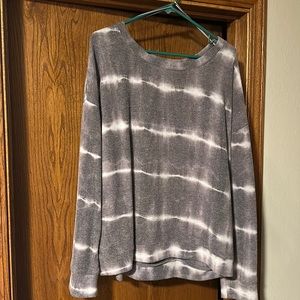 Super soft, stitchfix shirt. XXL